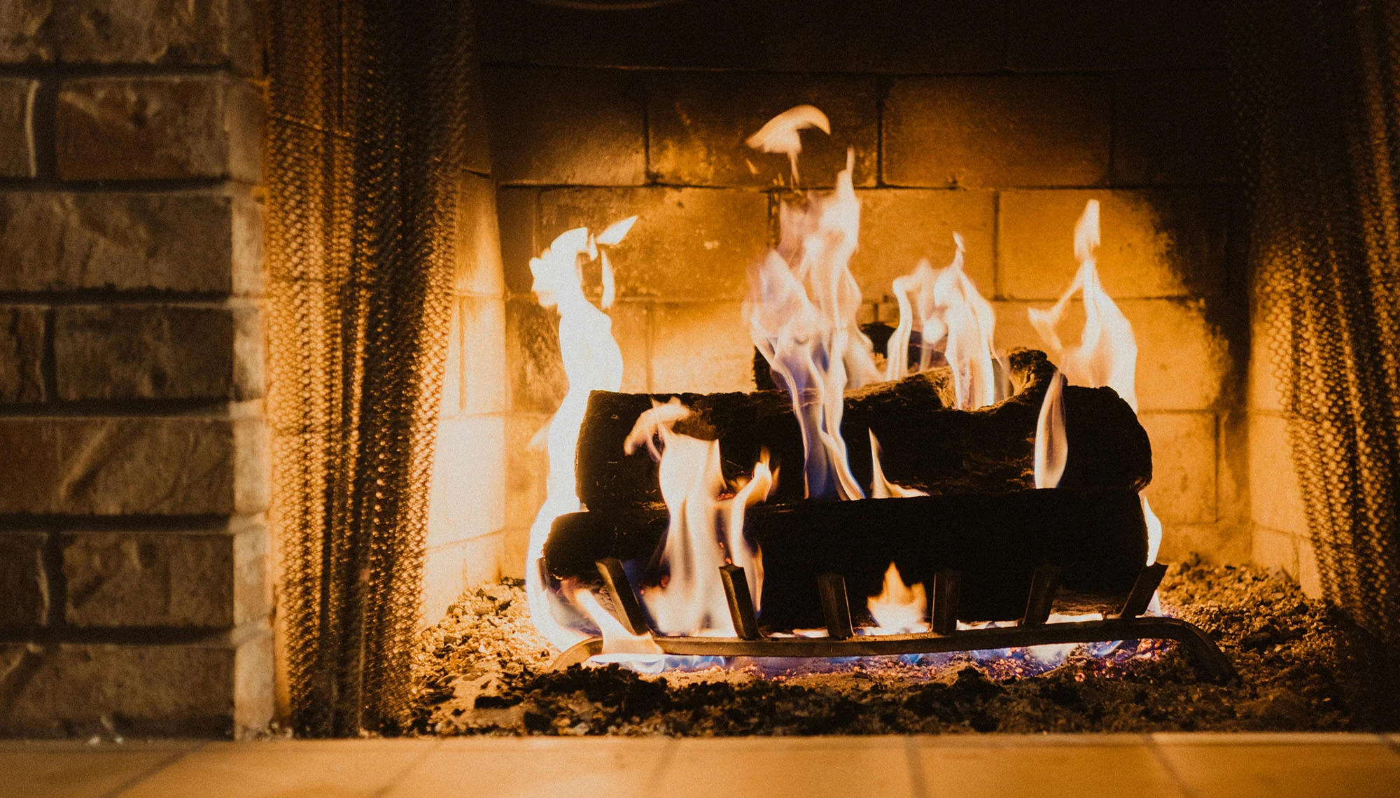 fireplace-banner (chimenea).png