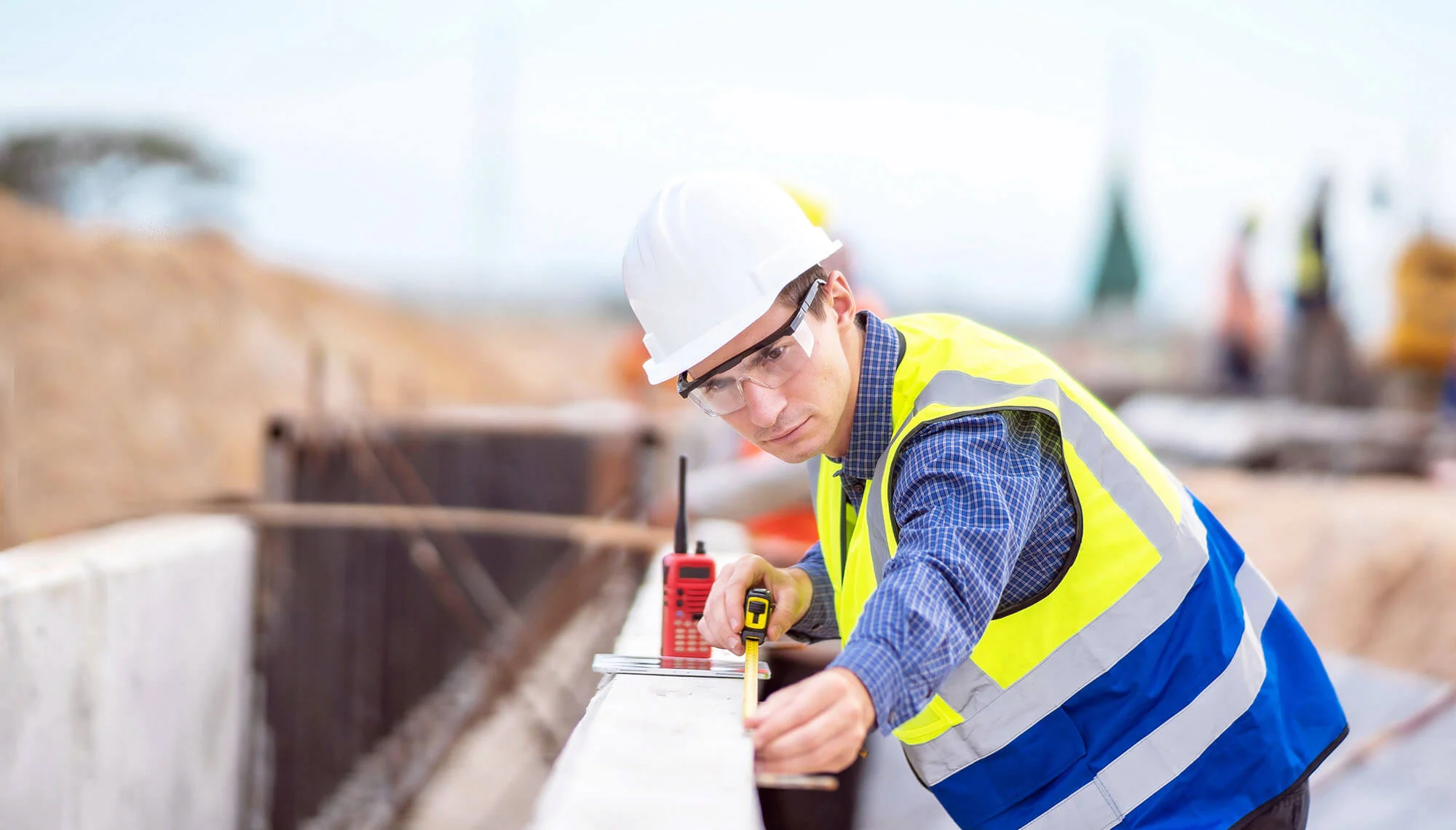 products-building-construction-product-testing-hero (productos construccion).png